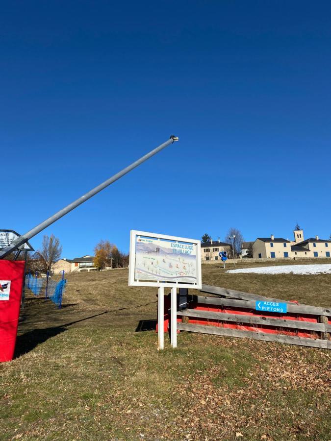 Appartement Aux Pieds Des Pistes ! Les Angles  Buitenkant foto